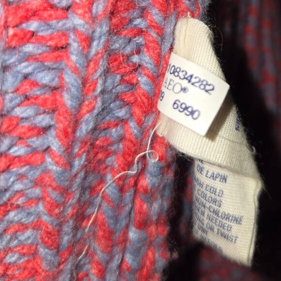 [Y2K Fashion] American Eagle Cardigan Sweater Chunky Knit Womens Medium - 2009 - Picture 8 of 9